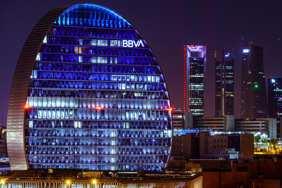 Spanish financial services giant BBVA has announced plans to channel €700 billion into sustainable business between 2025 and 2029, an increase on its previous commitment of €300 billion between 2018 and 2025.