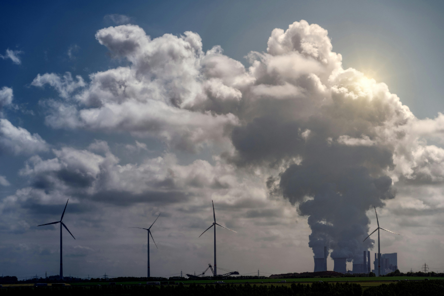 A new study led by researchers from Stanford University has suggested that the widespread deployment of carbon capture technologies would be 'much more expensive and damaging' than transitioning entirely to renewable energy.