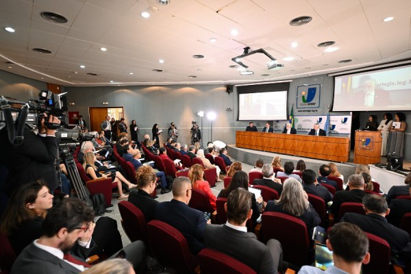 Latin America is well positioned to lead global efforts for climate justice, COP30 president André Corrêa do Lago has told a summit in Brazil.