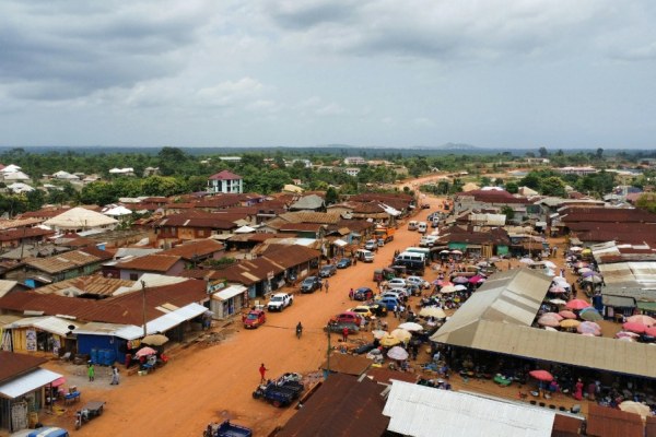 The UN body tasked with implementing the Paris Agreement’s carbon market, the Article 6.4 Supervisory Body, has adopted a new standard to support climate projects in communities lacking access to essential services.