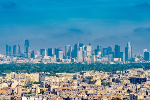 The Cool Cities Accelerator, a coalition of global cities focused on coordinated action to tackle extreme heat, has been launched at the C40 World Mayors Summit in Rio de Janeiro.