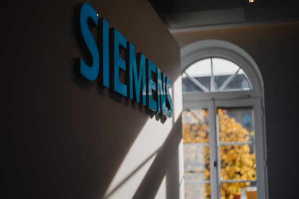 Siemens has announced it made progress across all 14 of its DEGREE sustainability targets over its current fiscal year.