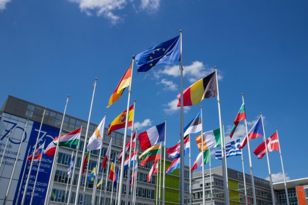 The European Union has committed to a 'legally-binding' climate target of a 90% reduction in net greenhouse gas emissions by 2040, following a provisional political agreement between the European Parliament and EU Member States.