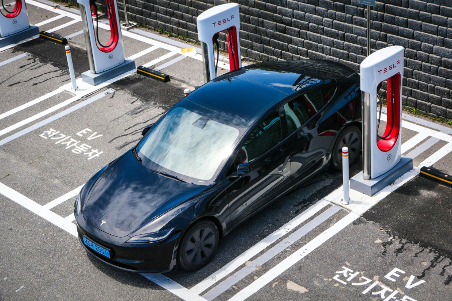 The continued growth of electric vehicle adoption around the world is reshaping the outlook for the oil and gas industry, which will need to diversify its revenue streams in the future to maintain profitability, GlobalData has said.
