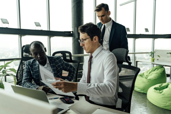 Some 75% of C-suite leaders rate sustainability as a 'top priority', an increase of six percentage points in just six months, a new report by Reuters Impact has found.