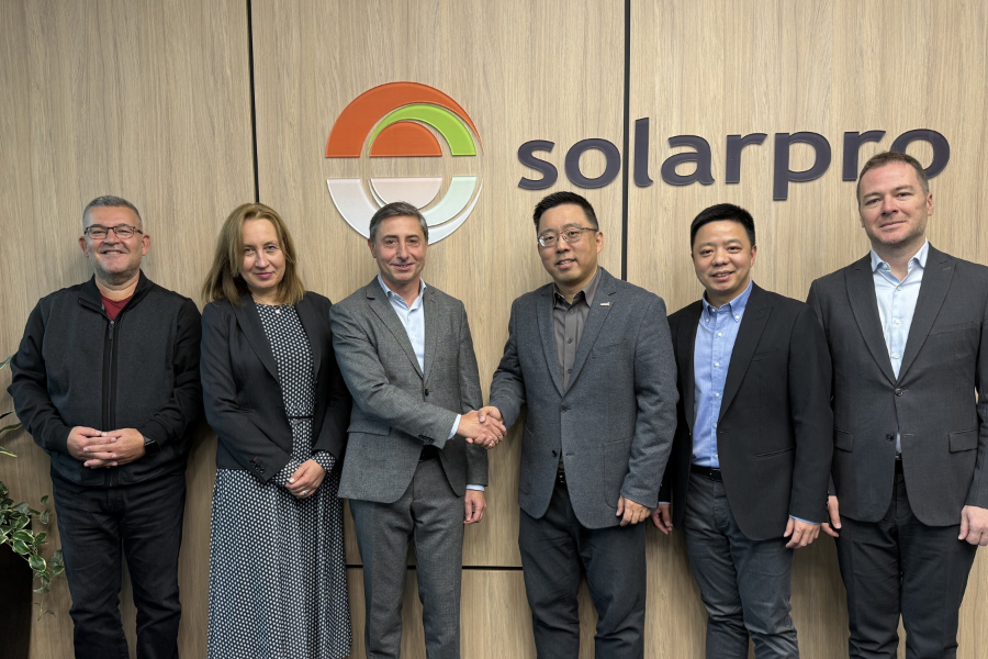Solarpro has announced plans to develop the largest solar power plant in Hungary, which will have a peak capacity of 450 MW when fully operational.