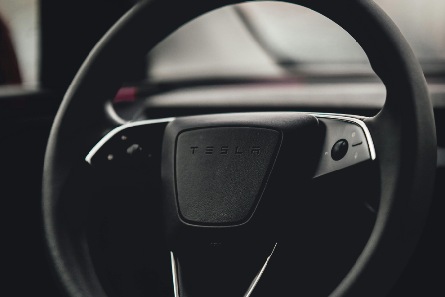 A new study by researchers at the University of Michigan has suggested that previously-owned electric vehicles offer car buyers the lowest lifetime cost of ownership compared to other vehicle powertrains.