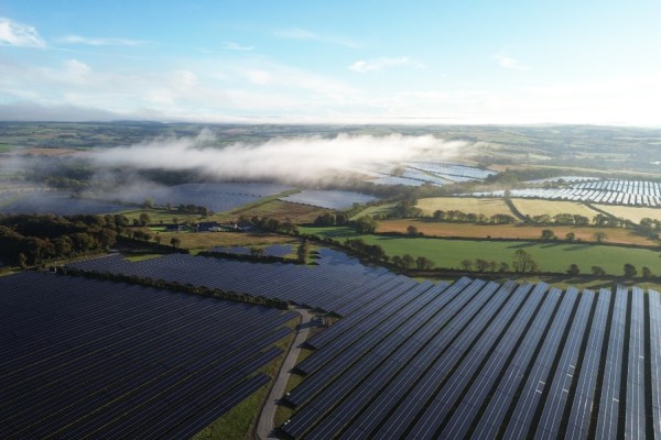 The European Investment Bank (EIB) has announced a €260 million investment in Ireland's solar energy sector, including a €100 million project finance loan to Dolmen Solar, a subsidiary of Power Capital Renewable Energy.