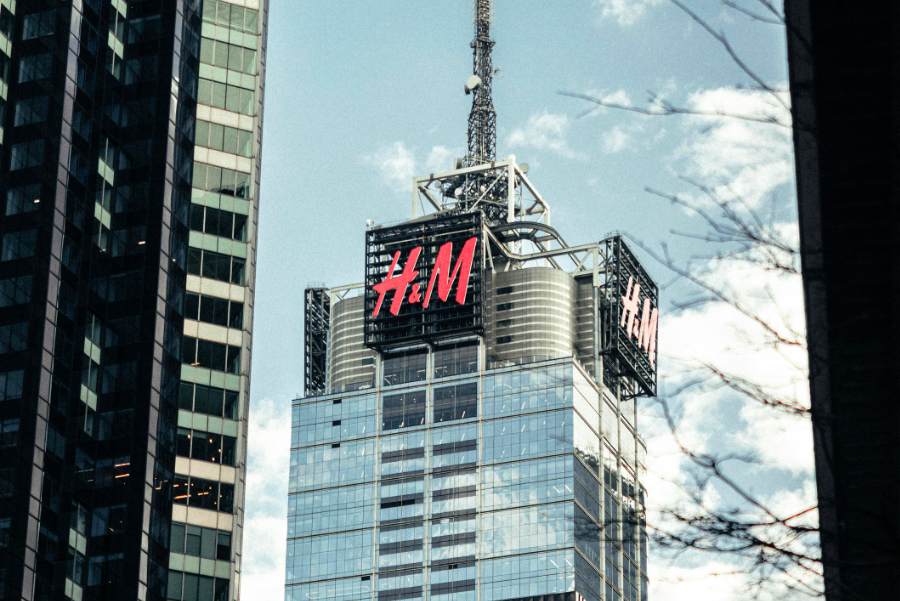 Fashion giant H&M has reported that it has reduced its Scope 3 emissions by 34.6%, against a 2019 baseline, in its Annual and Sustainability Report for 2025.