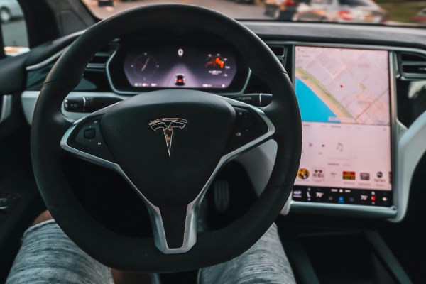 A new assessment of the supply chain sustainability practices of several leading automotive firms has found that Tesla, Ford, Volvo, Mercedes-Benz and Volkswagen are outperforming their peers by some distance.