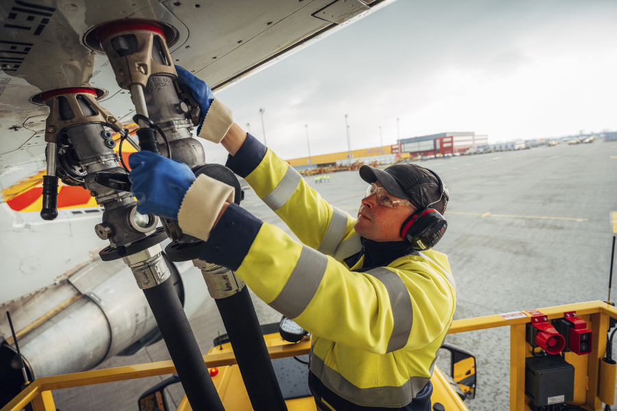 DHL deepens collaboration with IAG Cargo on sustainable aviation fuel
