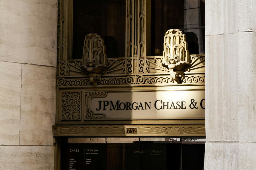 Anew Climate, a US-based climate solutions partner, has issued more than 85,000 metric tonnes of carbon removal credits from a forestry project to JPMorgan Chase, to support the bank's carbon management strategy.
