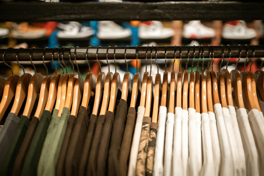 The introduction of small Extended Producer Responsibility (EPR) charges on clothing has little impact on consumer behaviour, provided said charges are below a certain level, a new study by WEFT and Manchester Metropolitan University has found.