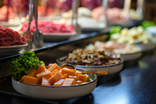 Targeted interventions, such as the implementation of measurement and management practices, can reduce hotel food waste by up to 40% in six months, a new report by World Wildlife Fund, Greenview and the American Hotel & Lodging Association has found.
