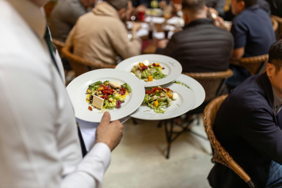 Less than half of European consumers are confident in the food that they eat, while just over a third (36%) consider it to be sustainable, according to a new report by EIT Food.