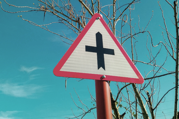 Sustainability leaders in Belgium and Luxembourg increasingly find themselves 'at a crossroads', as they seek to demonstrate measurable business value from ESG, KPMG has said