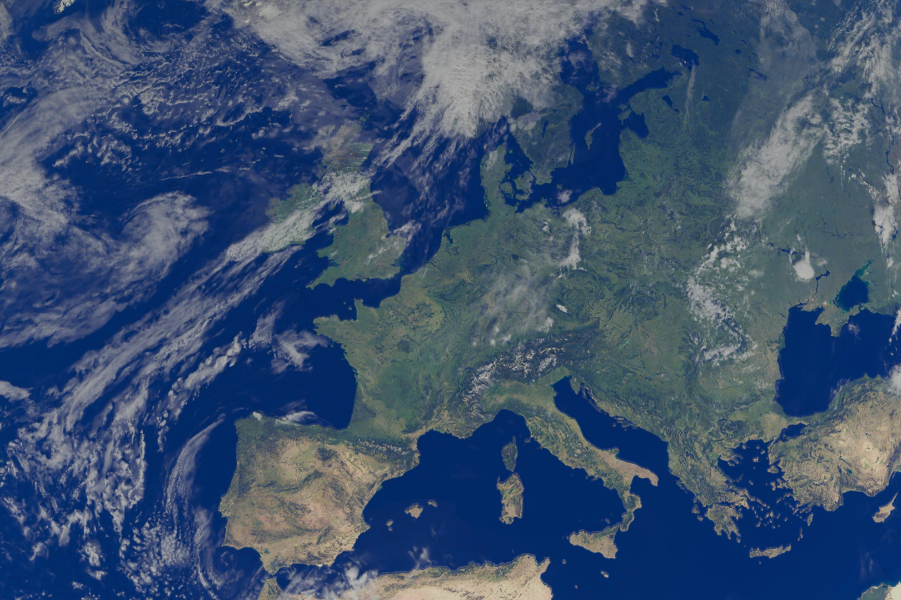 Germany's government intends to increase its focus on the potential collapse of the Atlantic Meridional Overturning Circulation (AMOC) in its future climate risk planning, according to reports.