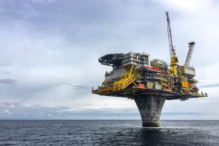 Eight major oil companies generated €7.5 billion in excess profits in Europe in the first half of 2026, off the back of volatility in the Middle East, new analysis from Transport & Environment (T&E) has found.