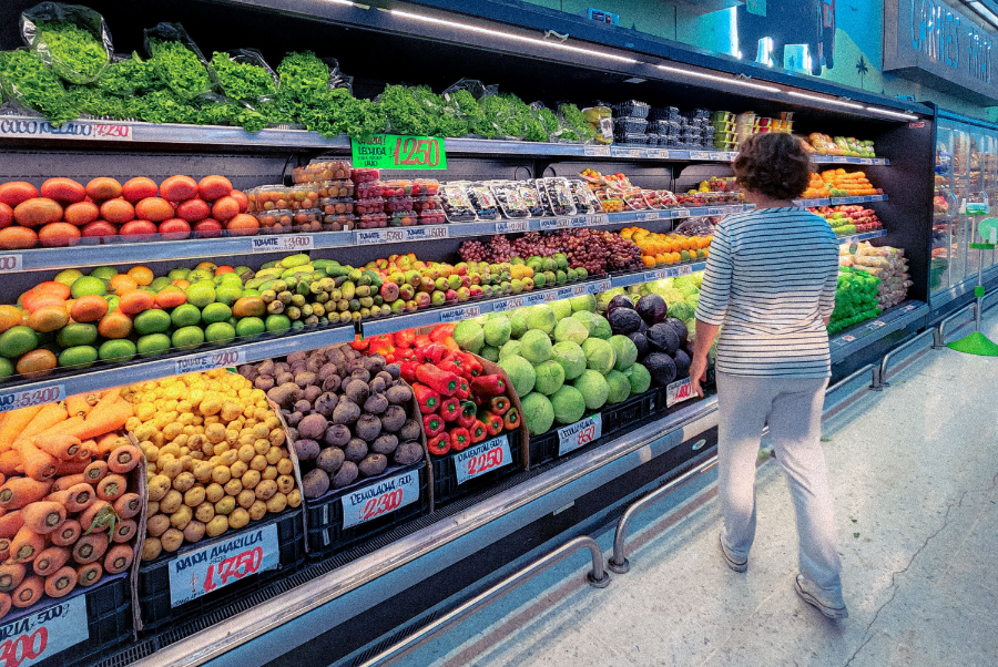 Some 74% of Spanish consumers consider sustainability to be an 'important factor' while shopping, however less than two fifths (37%) say that they find it easy to maintain a sustainable lifestyle, new research from AECOC has revealed.