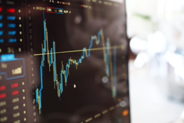 European banks have yet to 'unleash to potential' of green bonds to fund the energy transition, new research from the Institute for Energy Economics and Financial Analysis (IEEFA) has suggested.