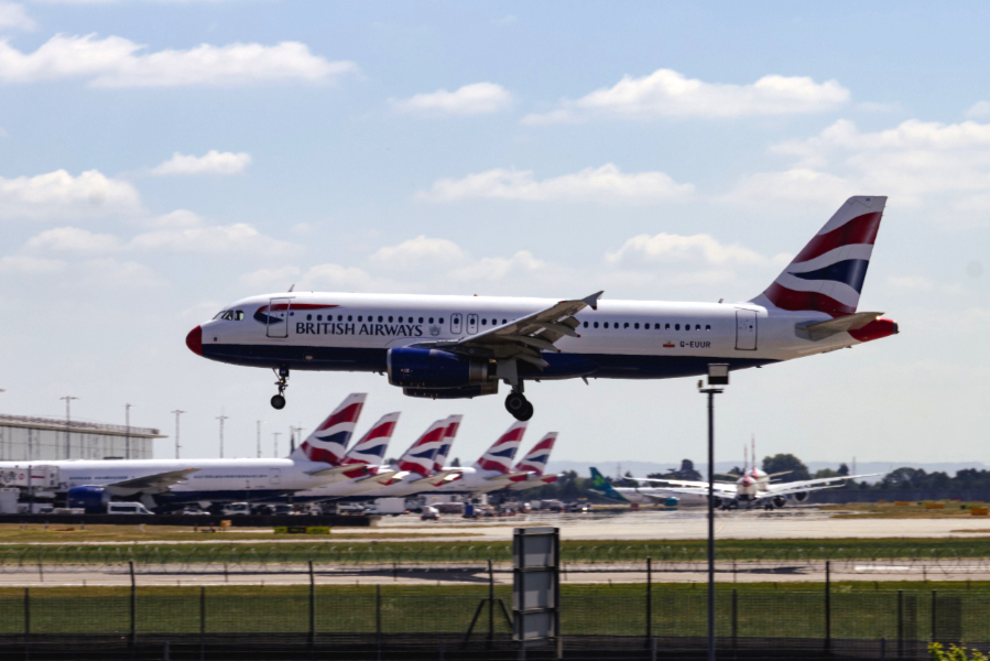 The UK’s Climate Change Committee (CCC) has said there is 'no credible pathway' for the expansion of Heathrow Airport that is consistent with the country’s climate commitments.